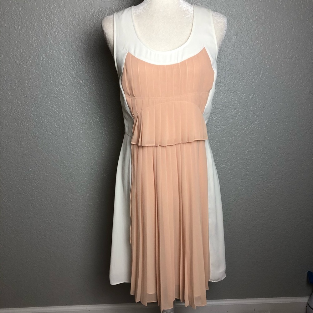 McGinn Pleated Dress Cutout Back White & Nude M - Picture 8 of 13